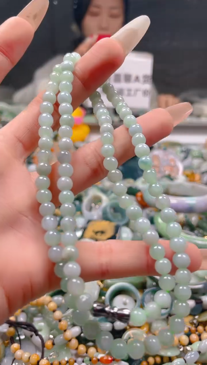 【闪购商品】翡翠颈饰未镶嵌5-6MM/Q/翡翠A货一图一物