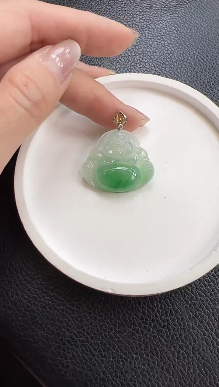 【闪购商品】翡翠颈饰18K金镶嵌佛公