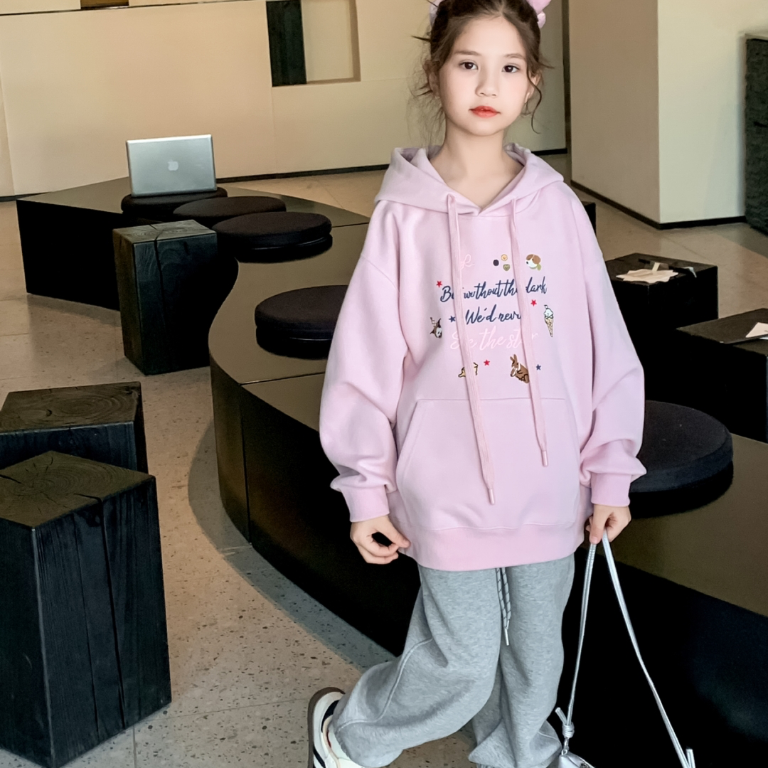 卡通字母可爱女大童装长袖加绒卫衣中长款时尚秋冬装u839