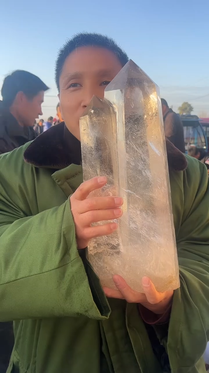 【闪购商品】柱子未镶嵌水晶天然多样性发一370mm