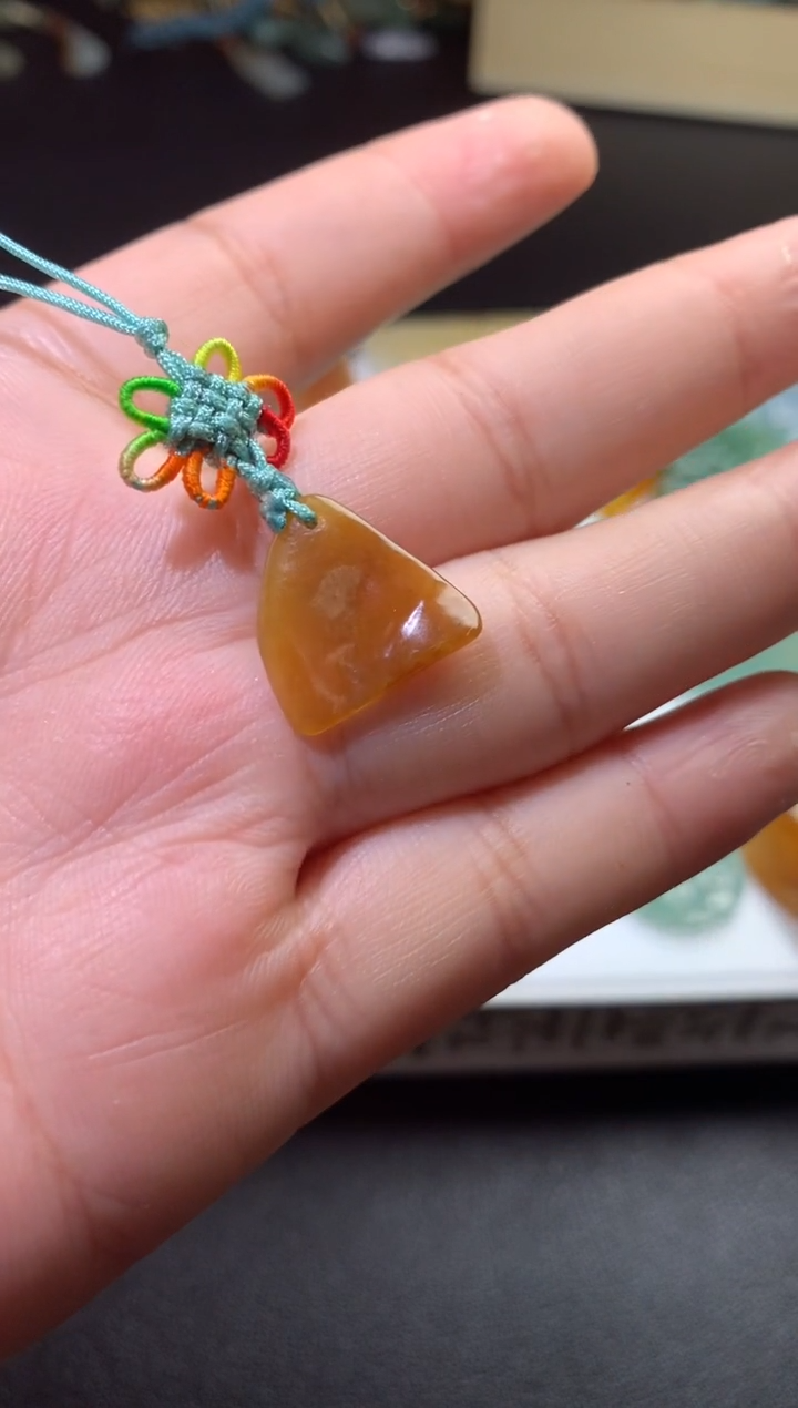 【闪购商品】翡翠颈饰未镶嵌净货