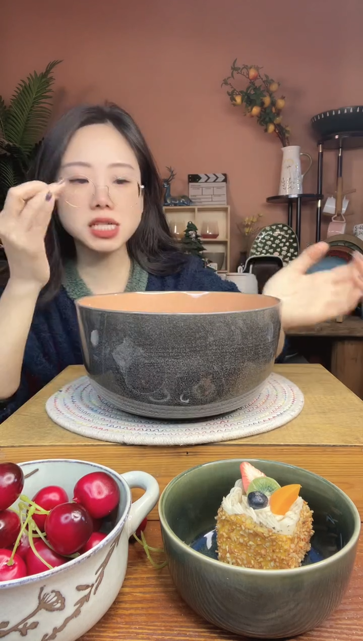 陶瓷9英寸橘色大汤碗 微瑕疵