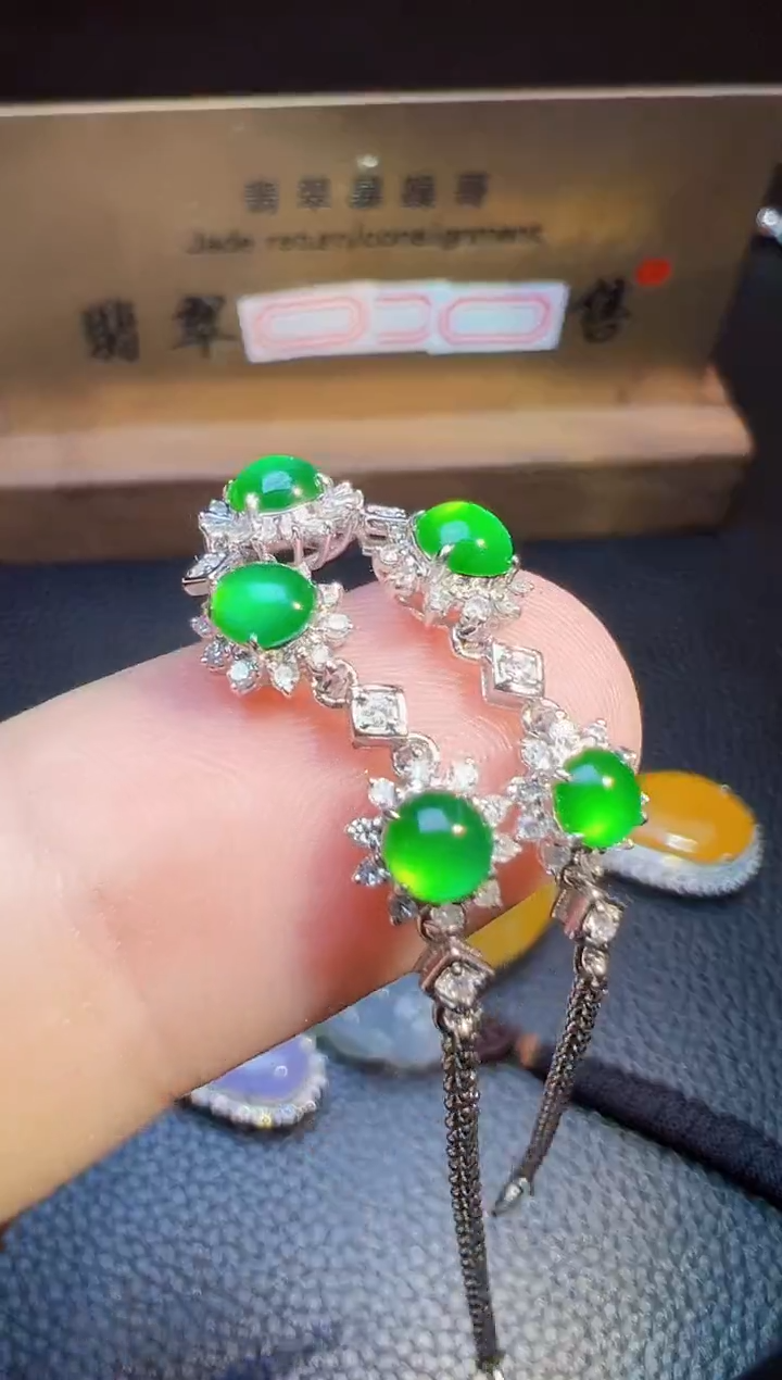 18K金镶嵌手链翡翠翡翠