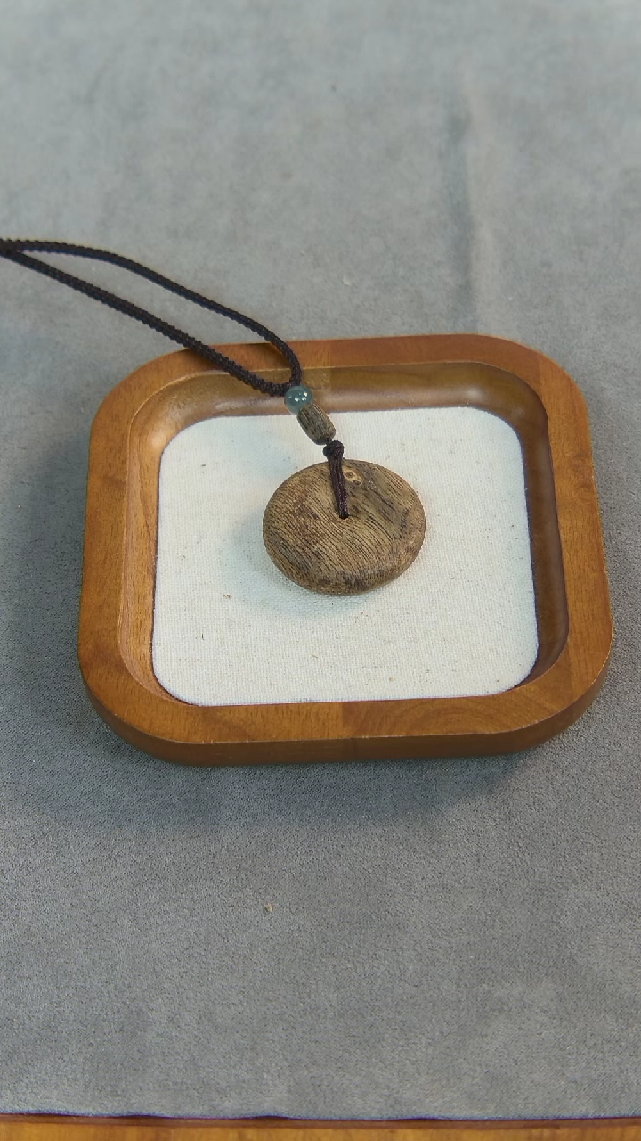 【闪购商品】沉香吊坠海南沉香平安扣（大）