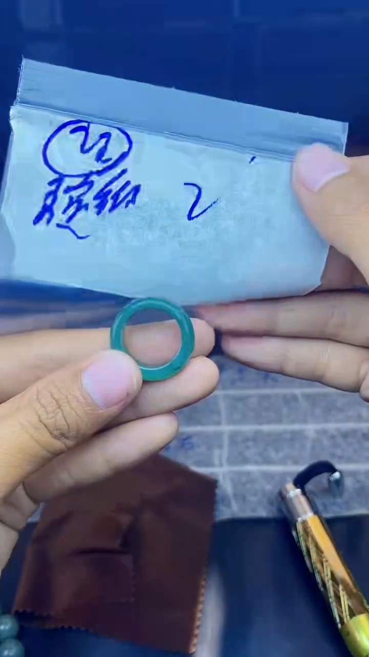 【闪购商品】定制翡翠未镶嵌珠串