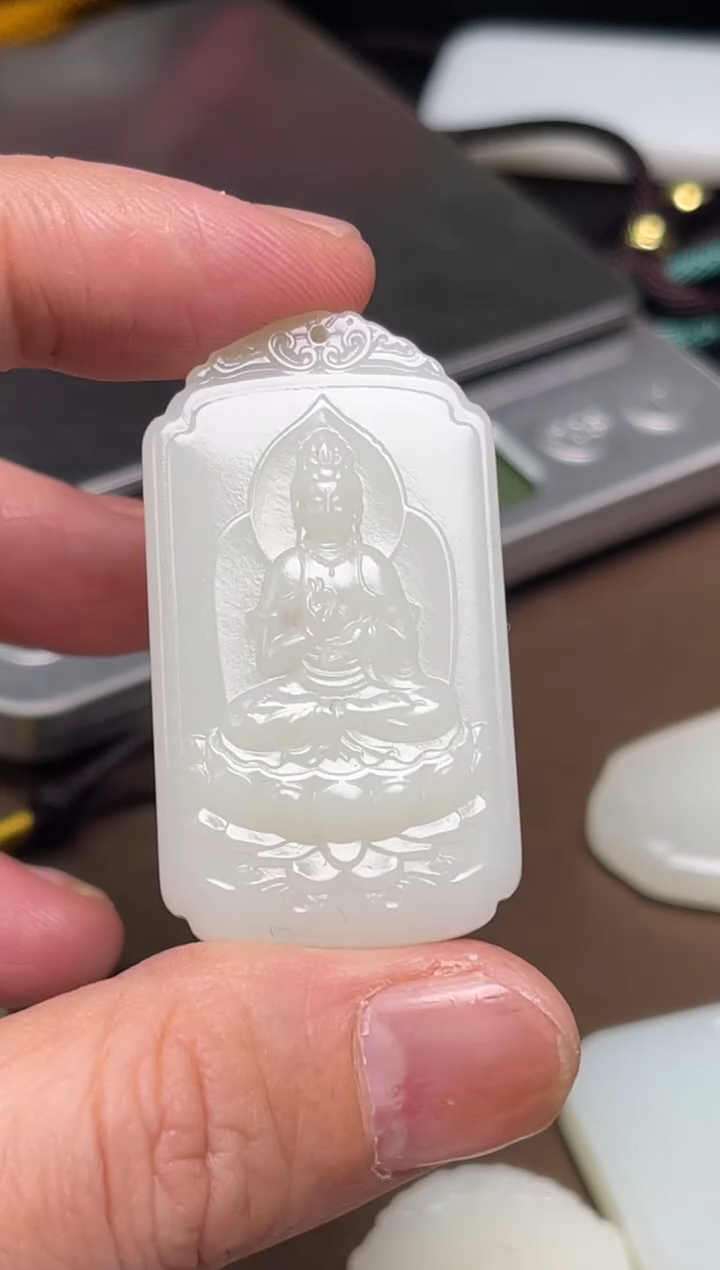 颈饰未镶嵌和田玉53 通