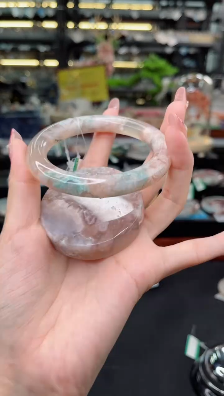 石英质玉手镯未镶嵌59圈口（赠品镯心）S91622