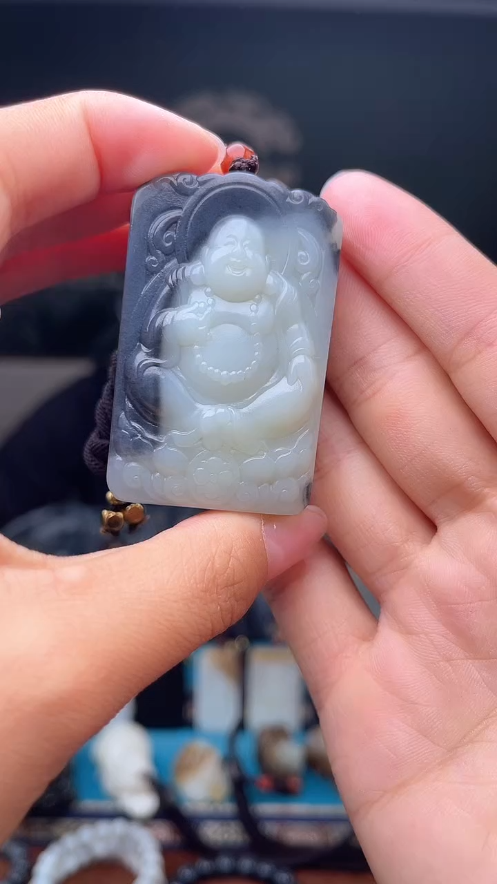 未镶嵌和田玉挂件1