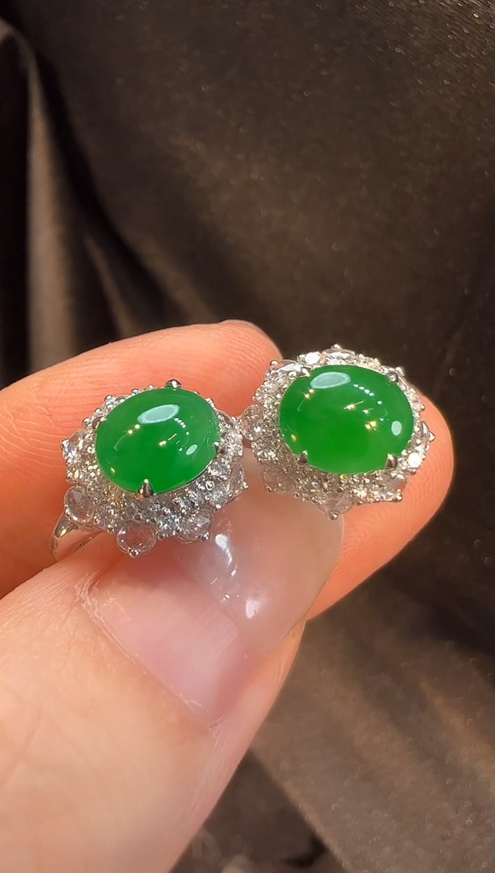 18K金镶嵌翡翠耳饰L6耳包