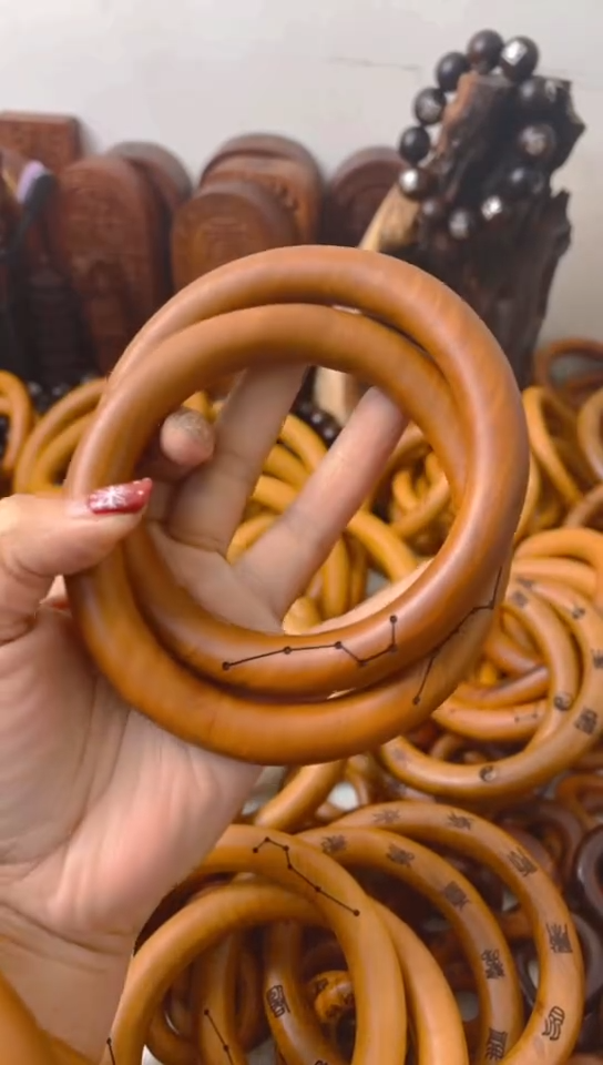 【闪购商品】枣木木雕乾坤圈85圈口一物一拍涂砂