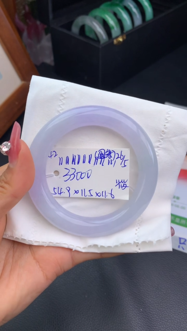 翡翠手镯未镶嵌玉手镯