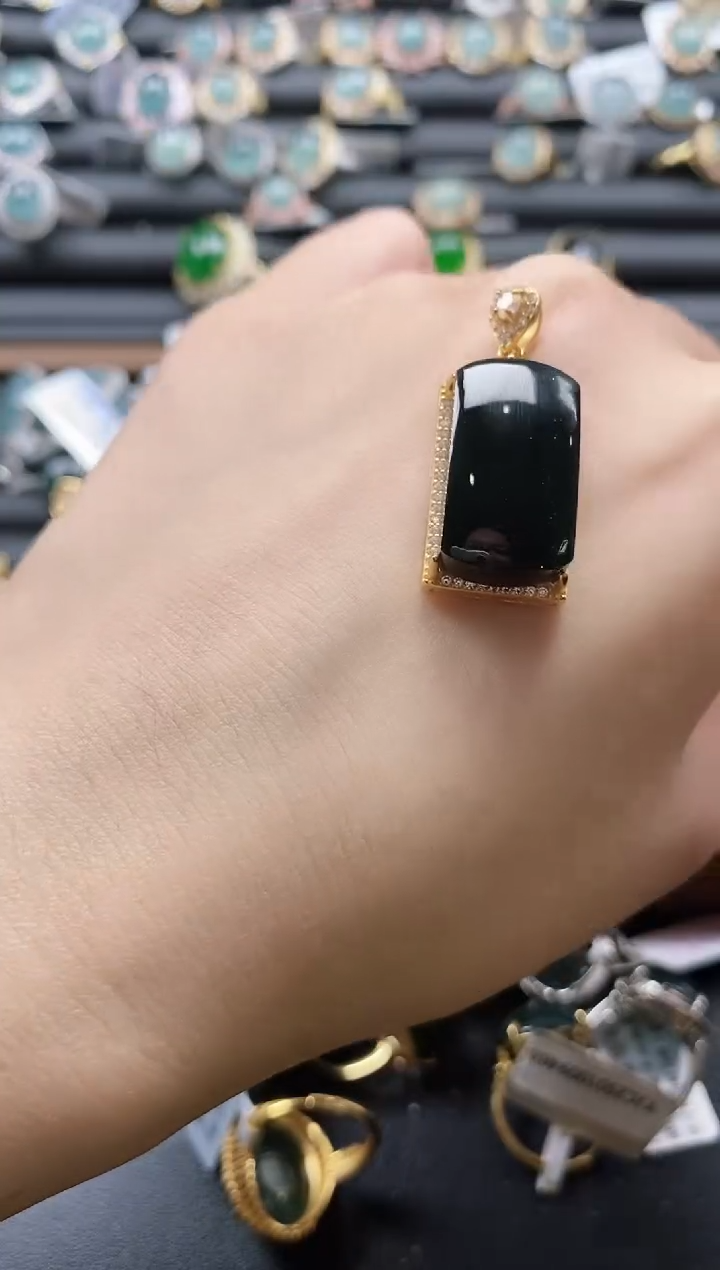 【闪购商品】翡翠戒指银S925镶嵌51151