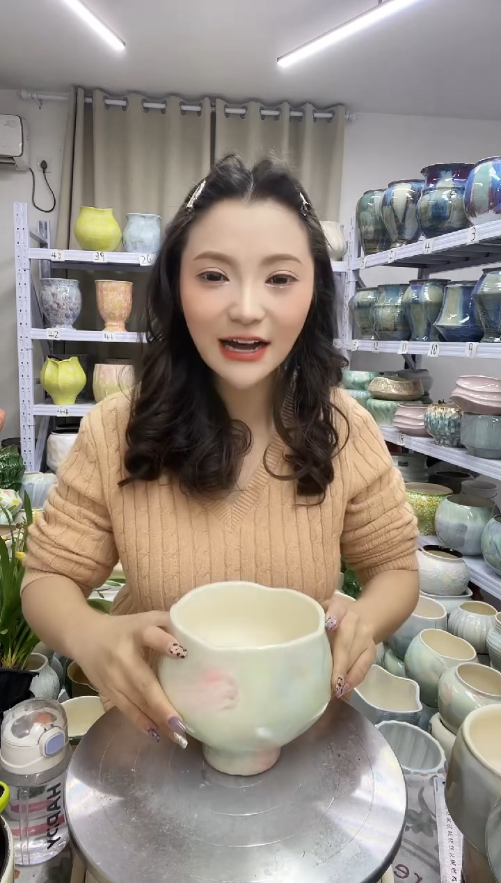 【花盆链接】  高 ：13.5 口：12