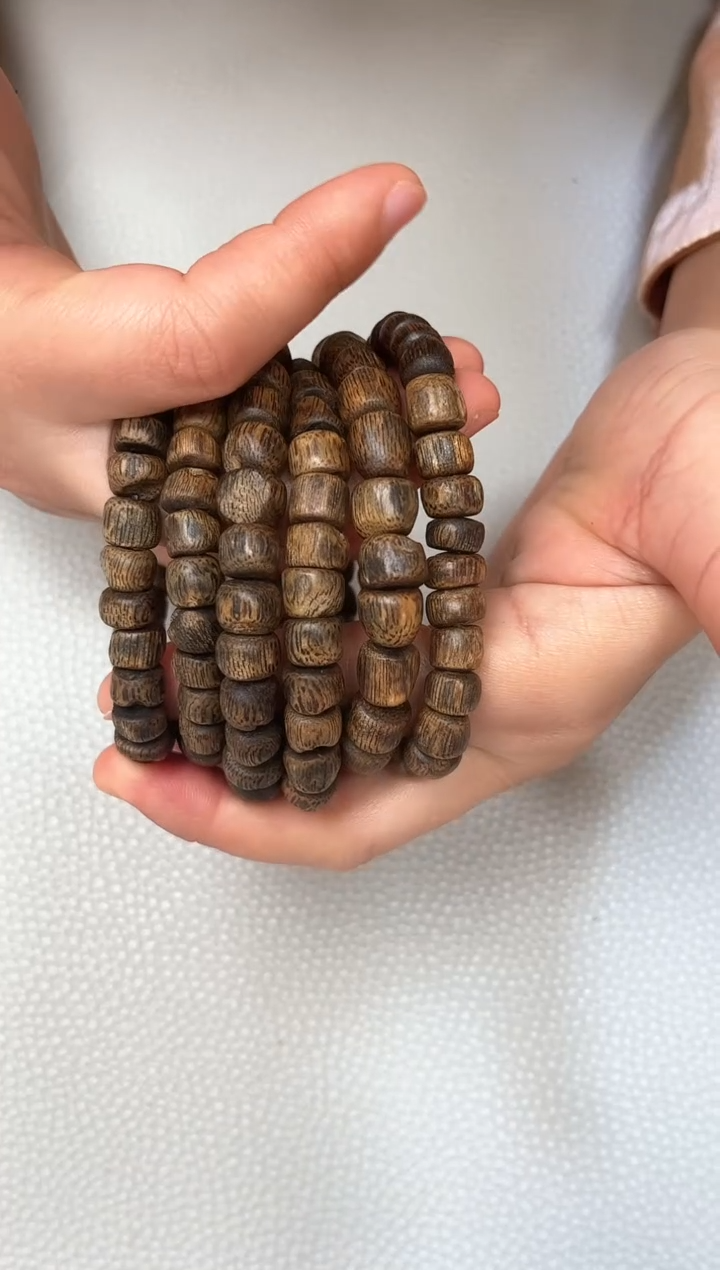 【闪购商品】沉香手串棋楠红金猊全沉水随型多圈多样性发其一