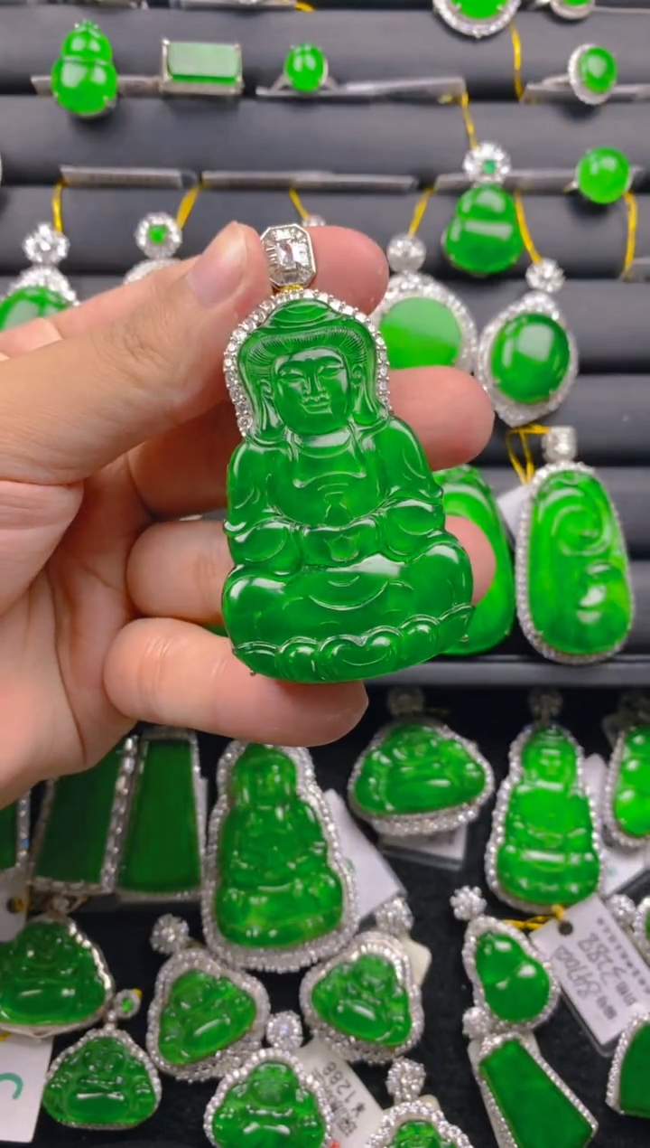 【闪购商品】翡翠颈饰银S925镶嵌11111111