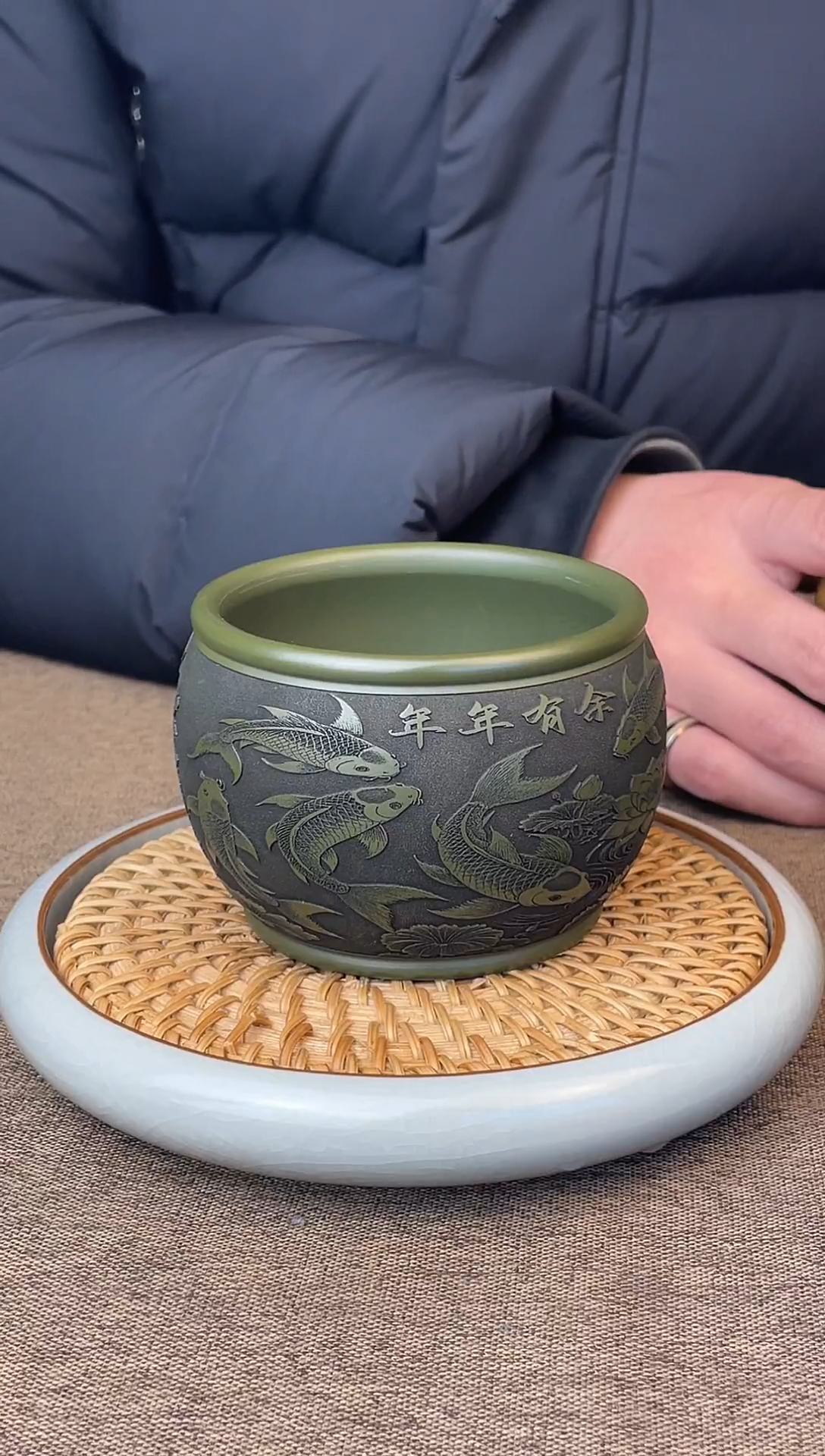 年年有余 翡翠绿泥主人杯