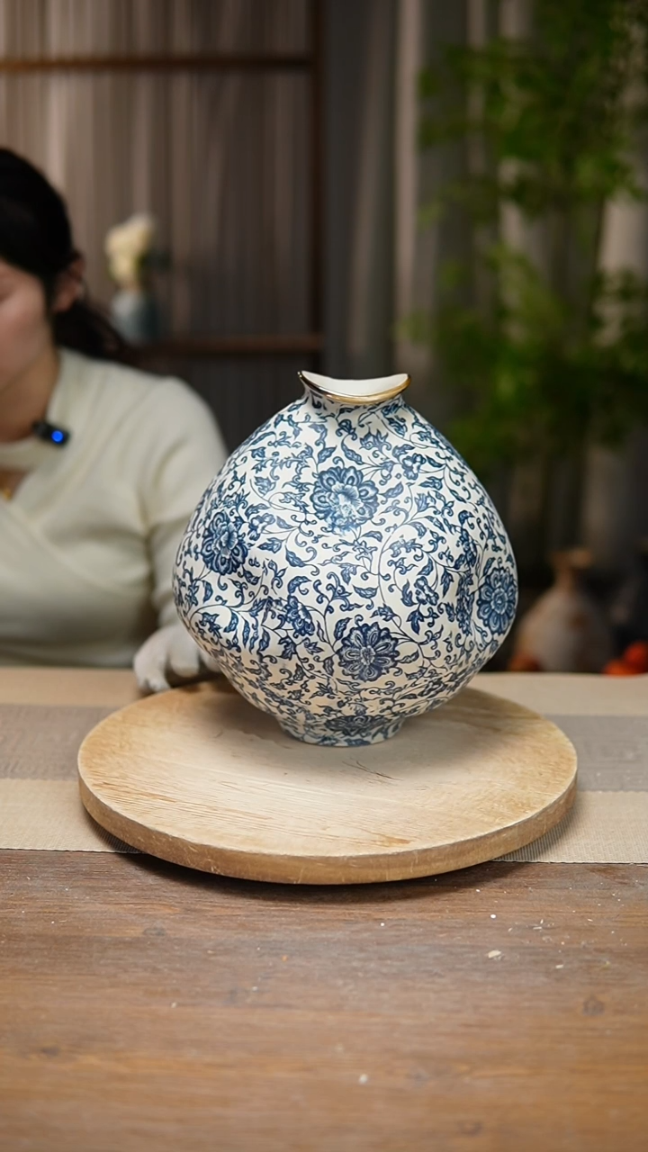 【闪购商品】陶瓷花器青花瓷缠枝莲大肚
