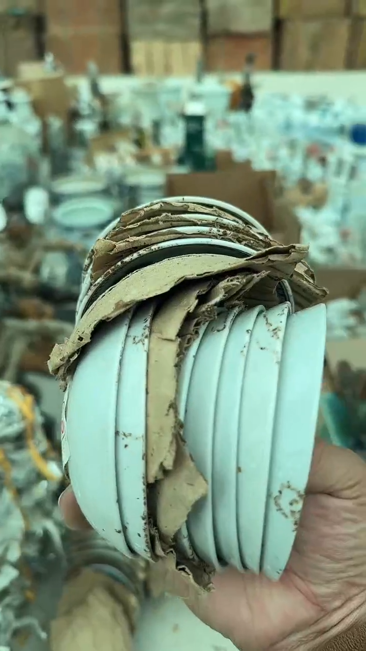 石湾公仔出口陶瓷一套12图