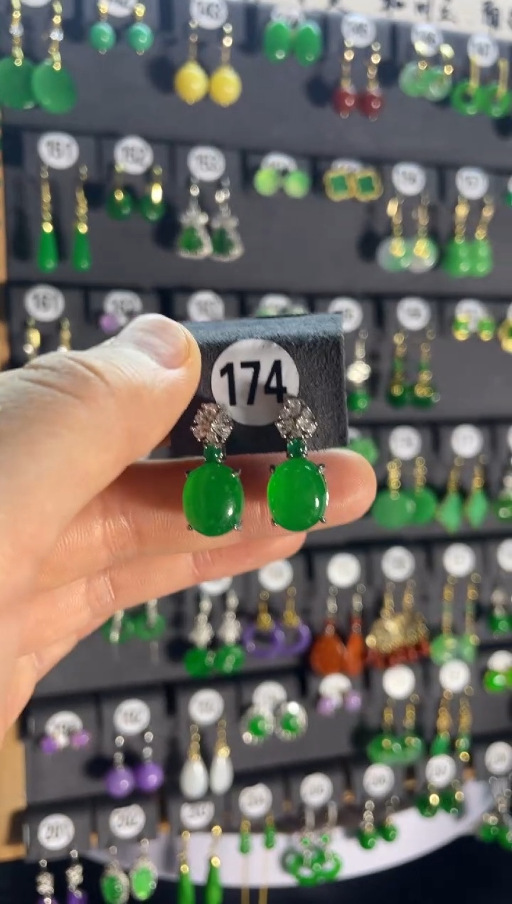 【闪购商品】翡翠颈饰银S925镶嵌174....