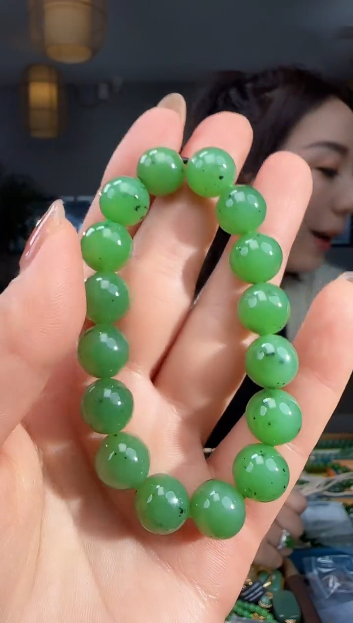 未镶嵌手链和田玉1