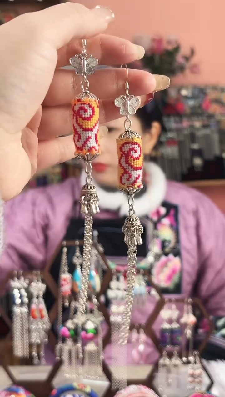 艺枝独绣手工饰品29