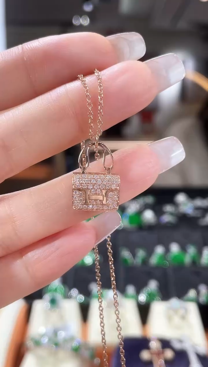 【闪购商品】钻石颈饰18K金镶嵌项链