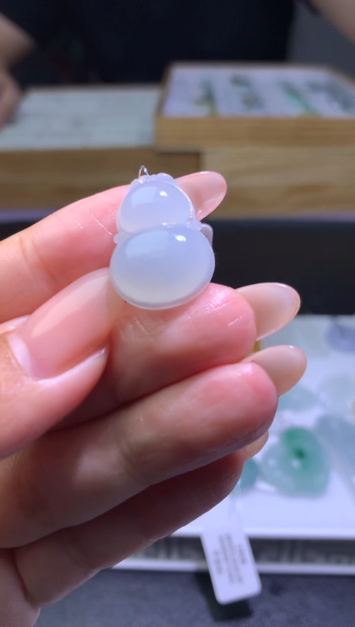 定制翡翠未镶嵌毛货