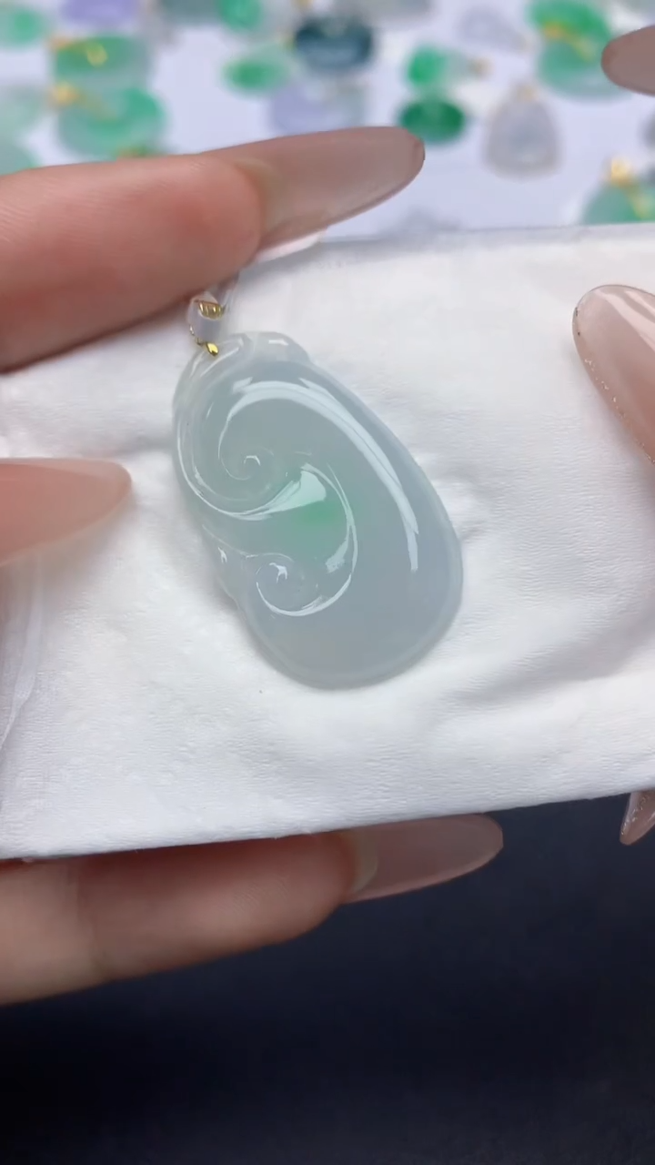翡翠18K金镶嵌颈饰天然缅甸a货翡翠百元以上9元证书费自理