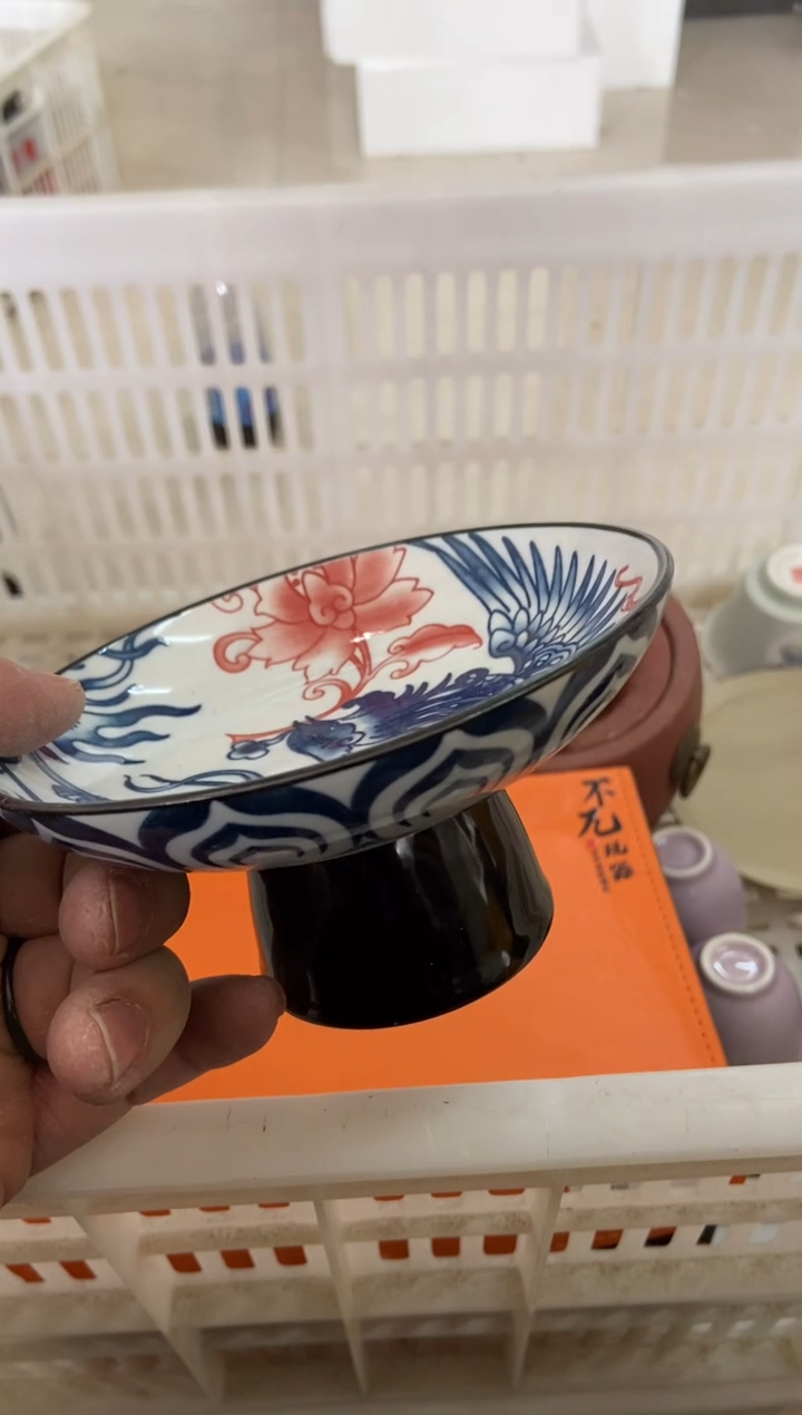 杯子瓷无运费险有瑕疵的摄影的产品有使用过的痕迹有点脏介意勿拍