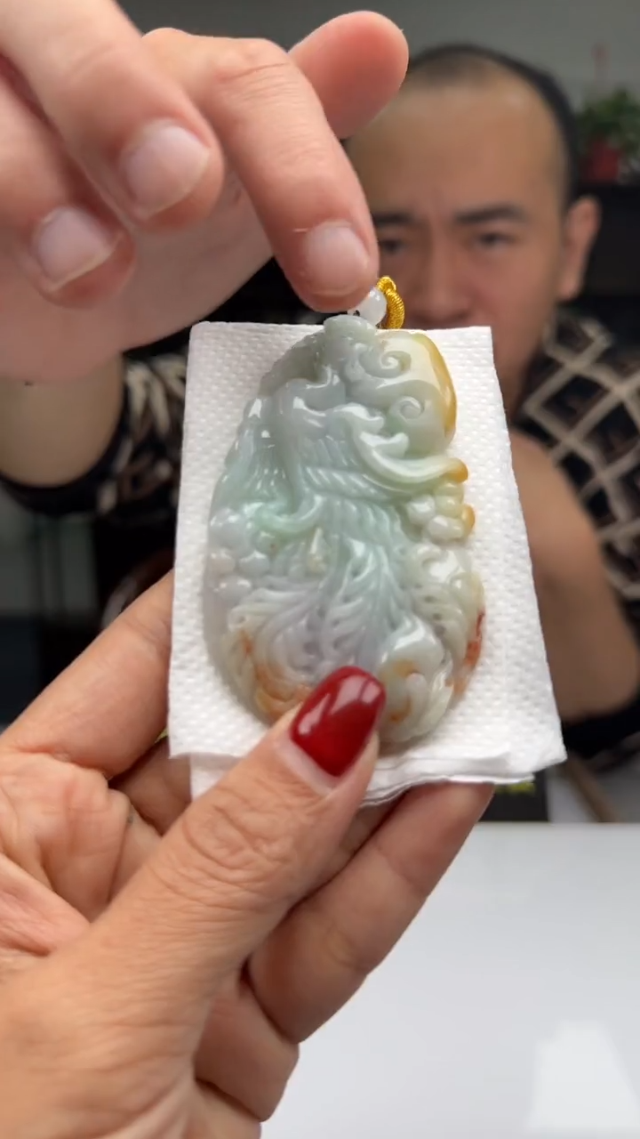 【闪购商品】翡翠颈饰未镶嵌天然翡翠A货吊坠