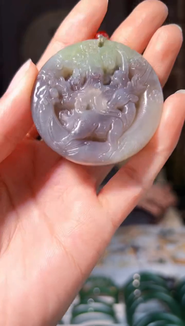 颈饰未镶嵌和田玉拍一发一，拍一发一