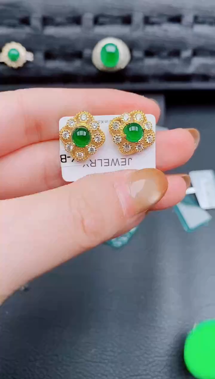 【闪购商品】翡翠耳饰银S925镶嵌天然a货翡翠479