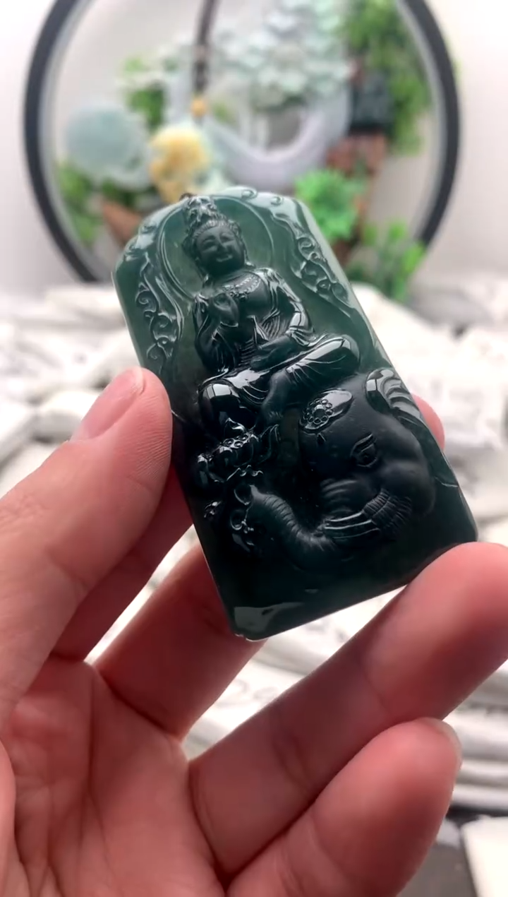 【闪购商品】翡翠颈饰未镶嵌普贤