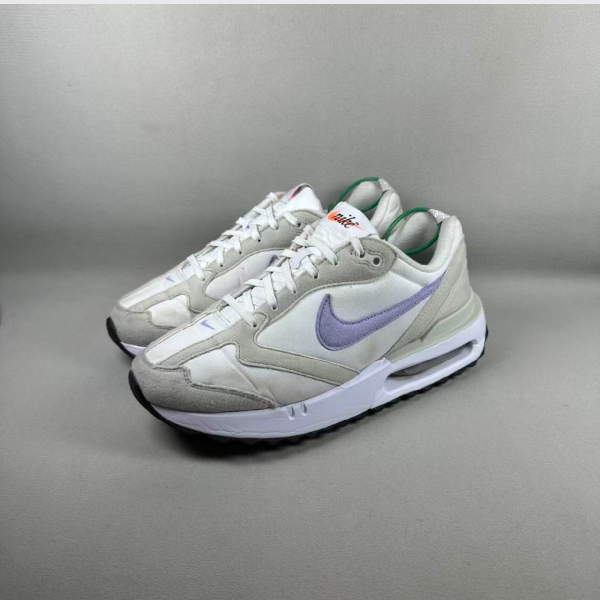 40码 二手 Nike Air Max Dawn休闲跑步鞋 DC4068-100（“C440”）