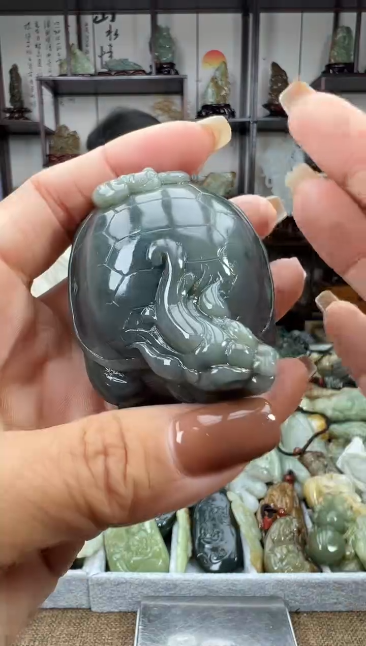 未镶嵌和田玉把件1