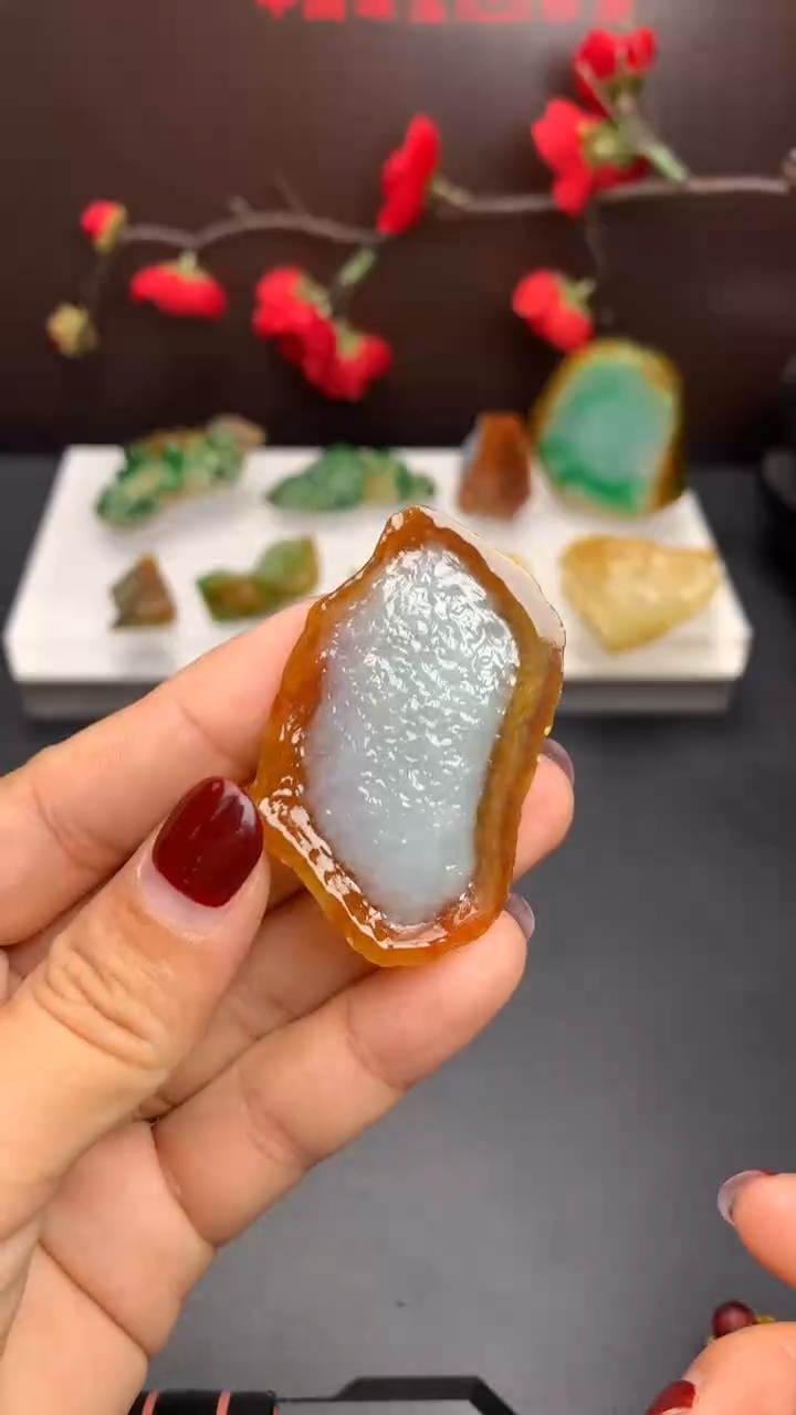 【闪购商品】定制翡翠未镶嵌           