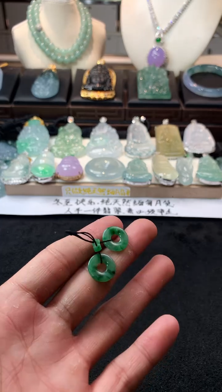 未镶嵌定制翡翠香*?   5036毛货不退不换