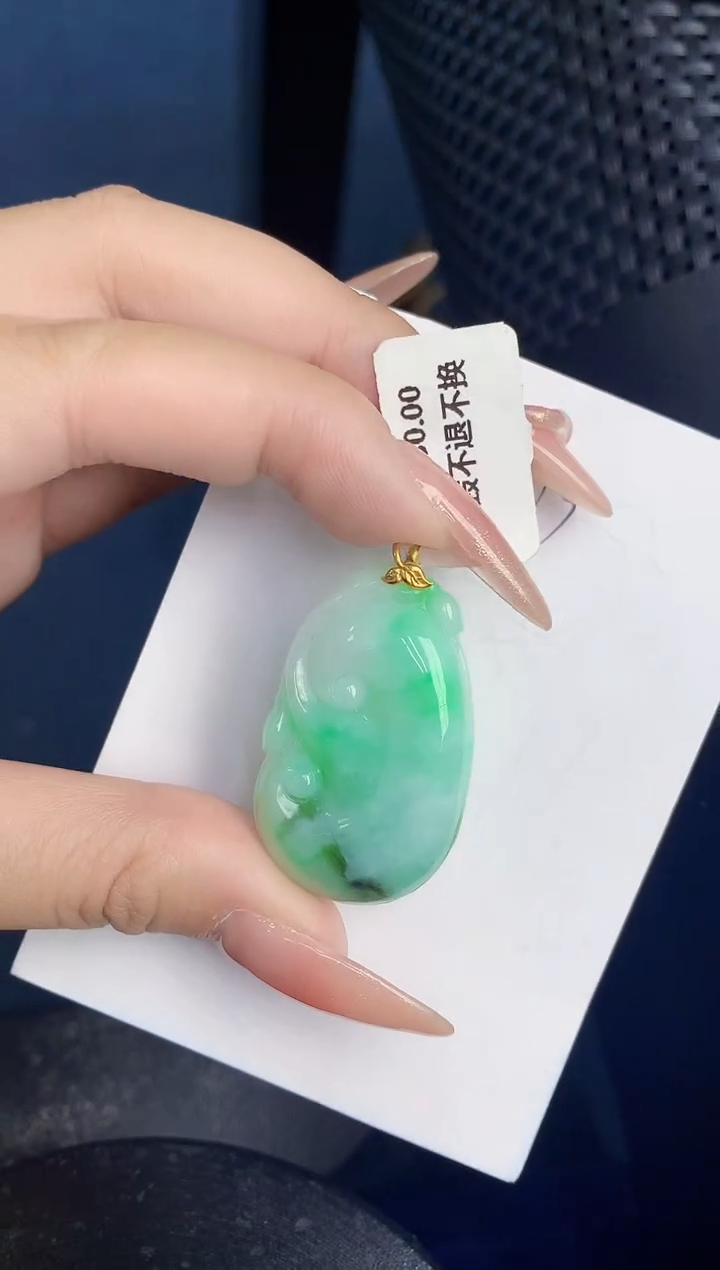 【闪购商品】翡翠颈饰18K金镶嵌000000000