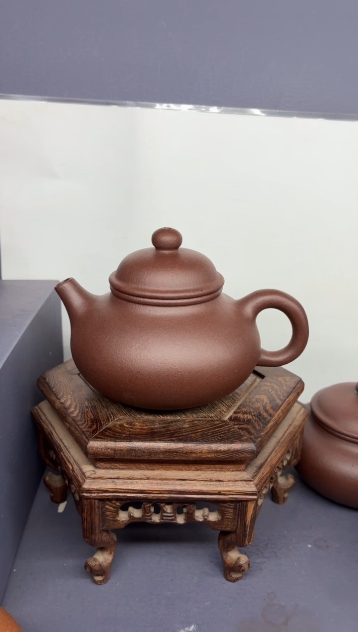 茶壶紫砂台西紫泥  容天