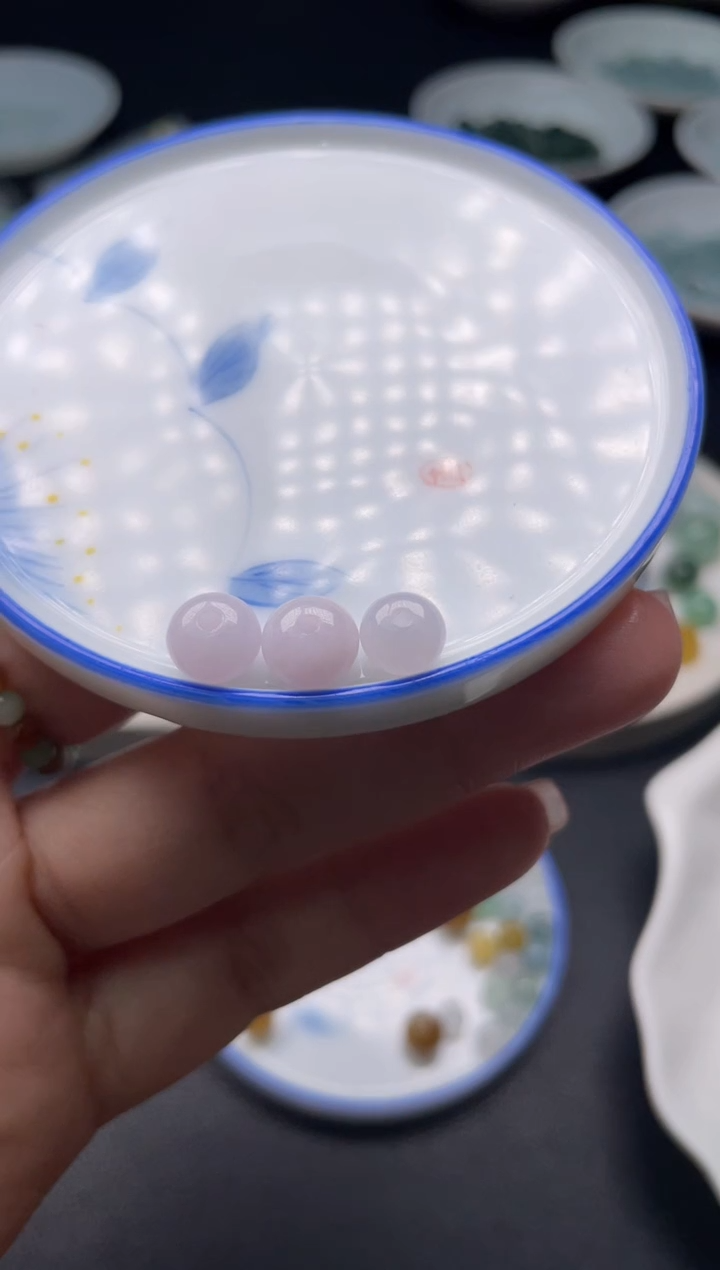 【闪购商品】翡翠颈饰未镶嵌啊A124