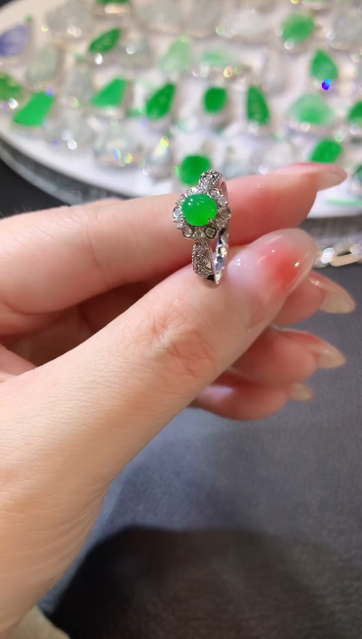 【闪购商品】翡翠戒指18K金镶嵌A27 翡翠