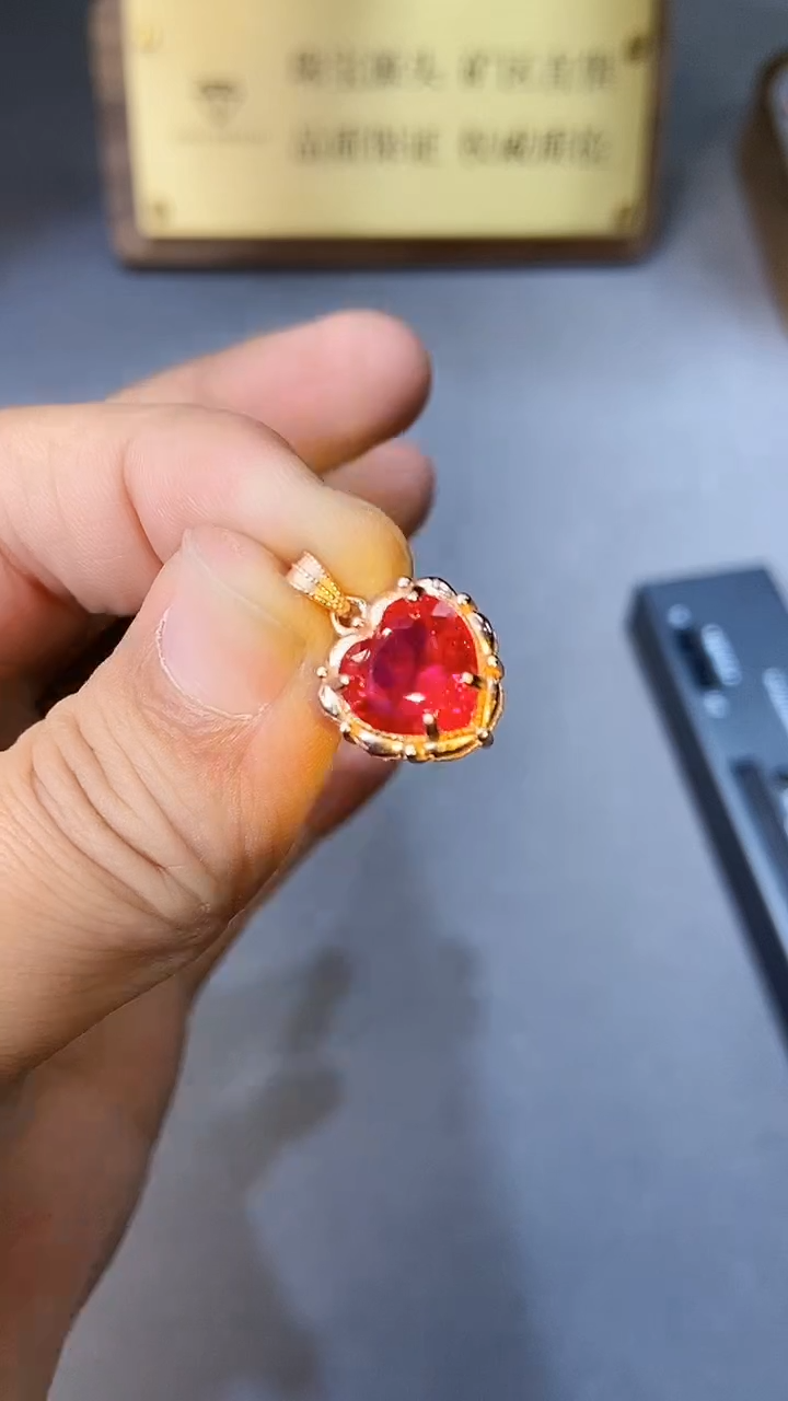 【闪购商品】红宝石颈饰银S925镶嵌354