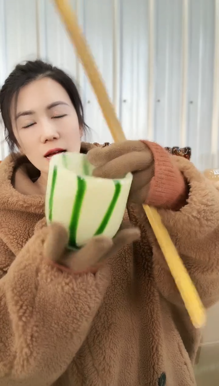 649直播玻璃花瓶