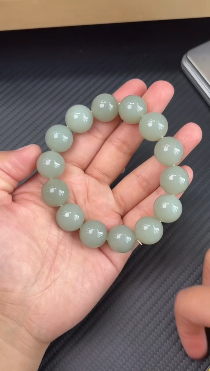 未镶嵌手串和田玉且末近矿微色差卡16