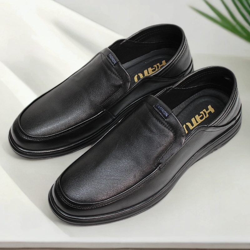 二哥2025全真皮上等头层牛皮软底舒适上班一脚蹬爆款男式皮鞋8678