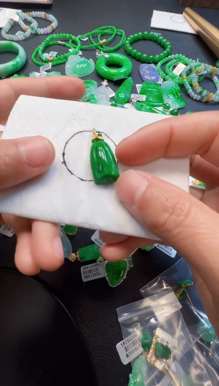 【闪购商品】定制翡翠18K金镶嵌1980元