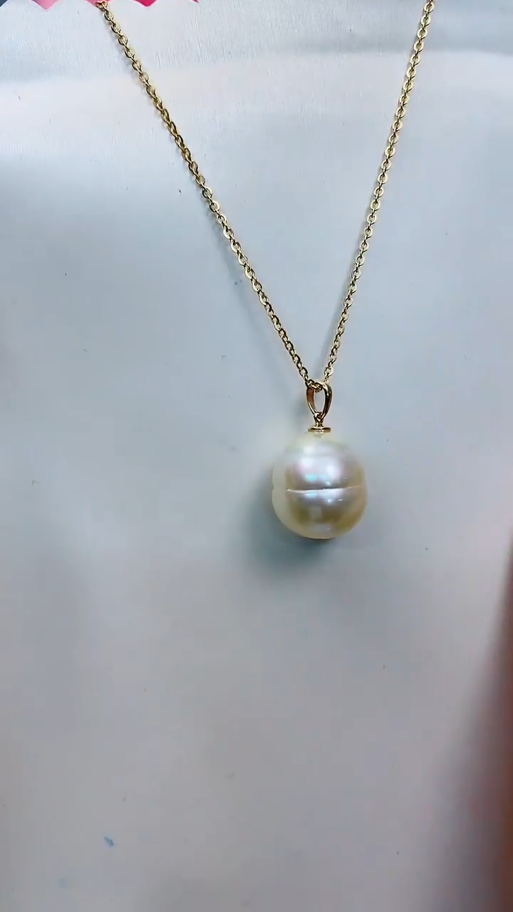 【闪购商品】海水珍珠吊坠(赠链)18K金镶嵌12-13澳白海水珍珠吊坠