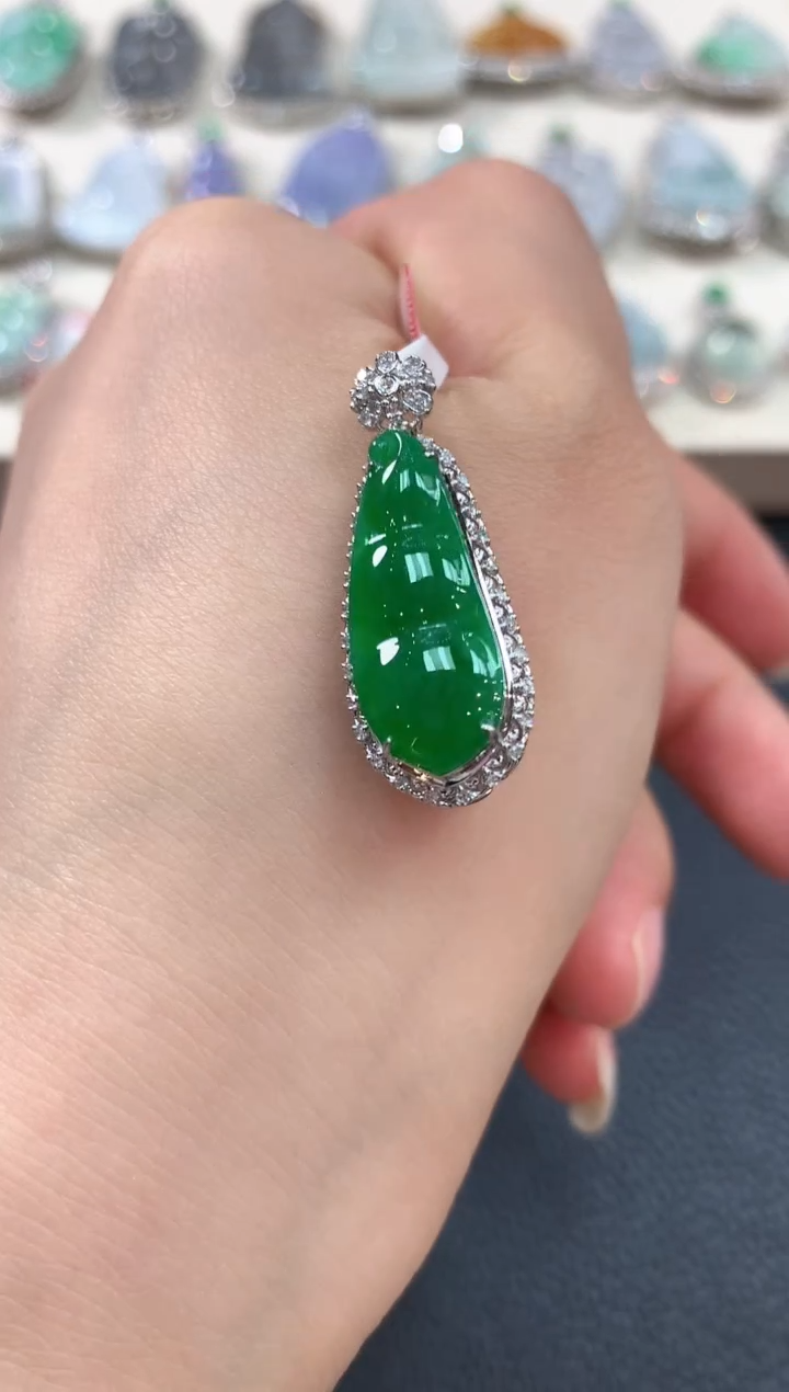 【闪购商品】翡翠吊坠(不含链)18K金镶嵌n31    