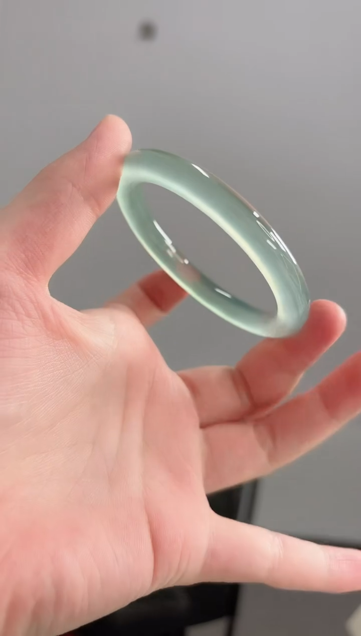 玛瑙/玉髓手镯未镶嵌54-55圈