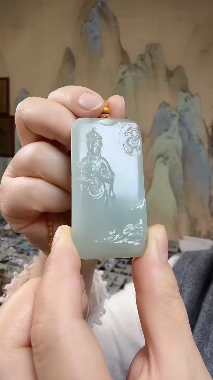 颈饰未镶嵌和田玉.